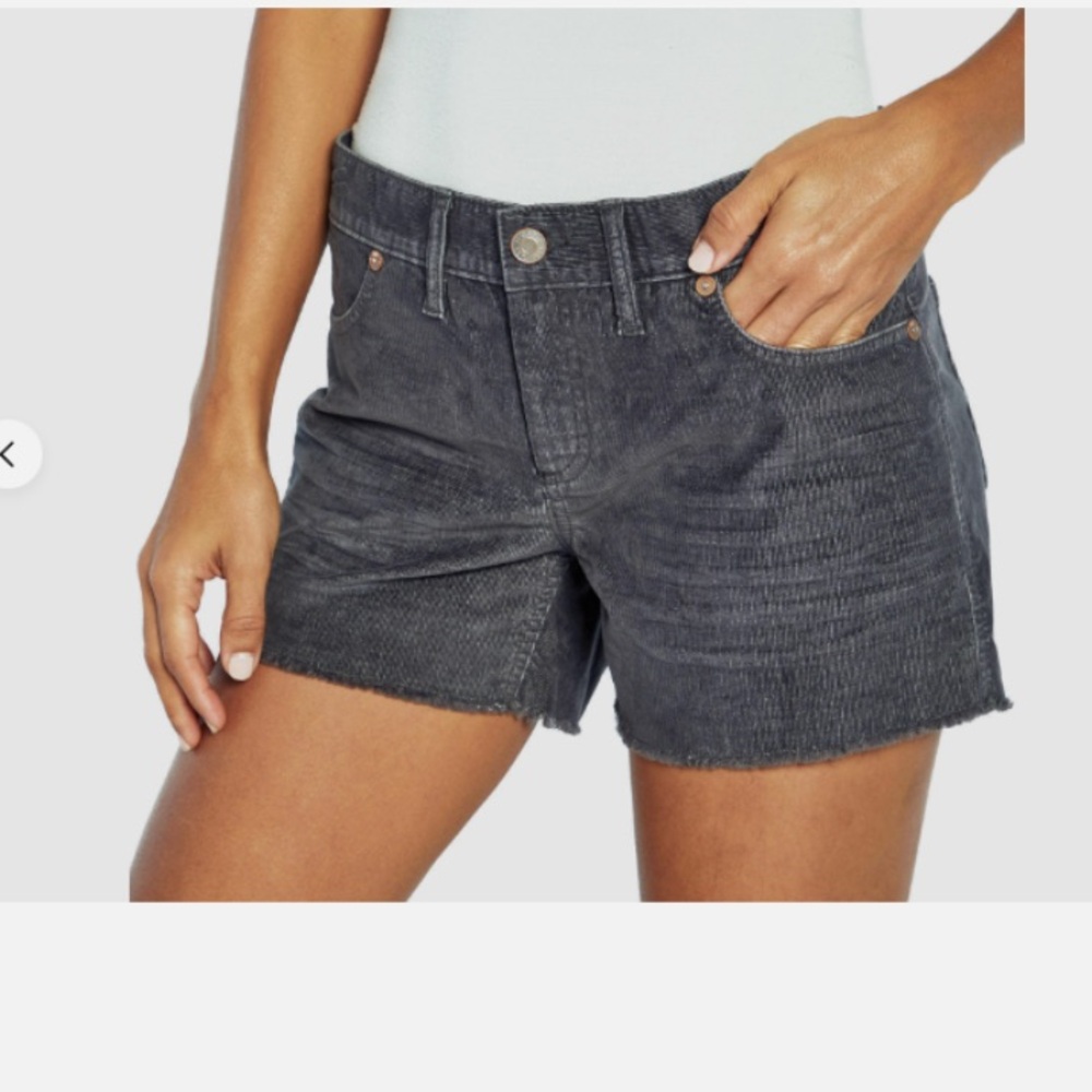 New GAP Corduroy Shorts ~ size 4